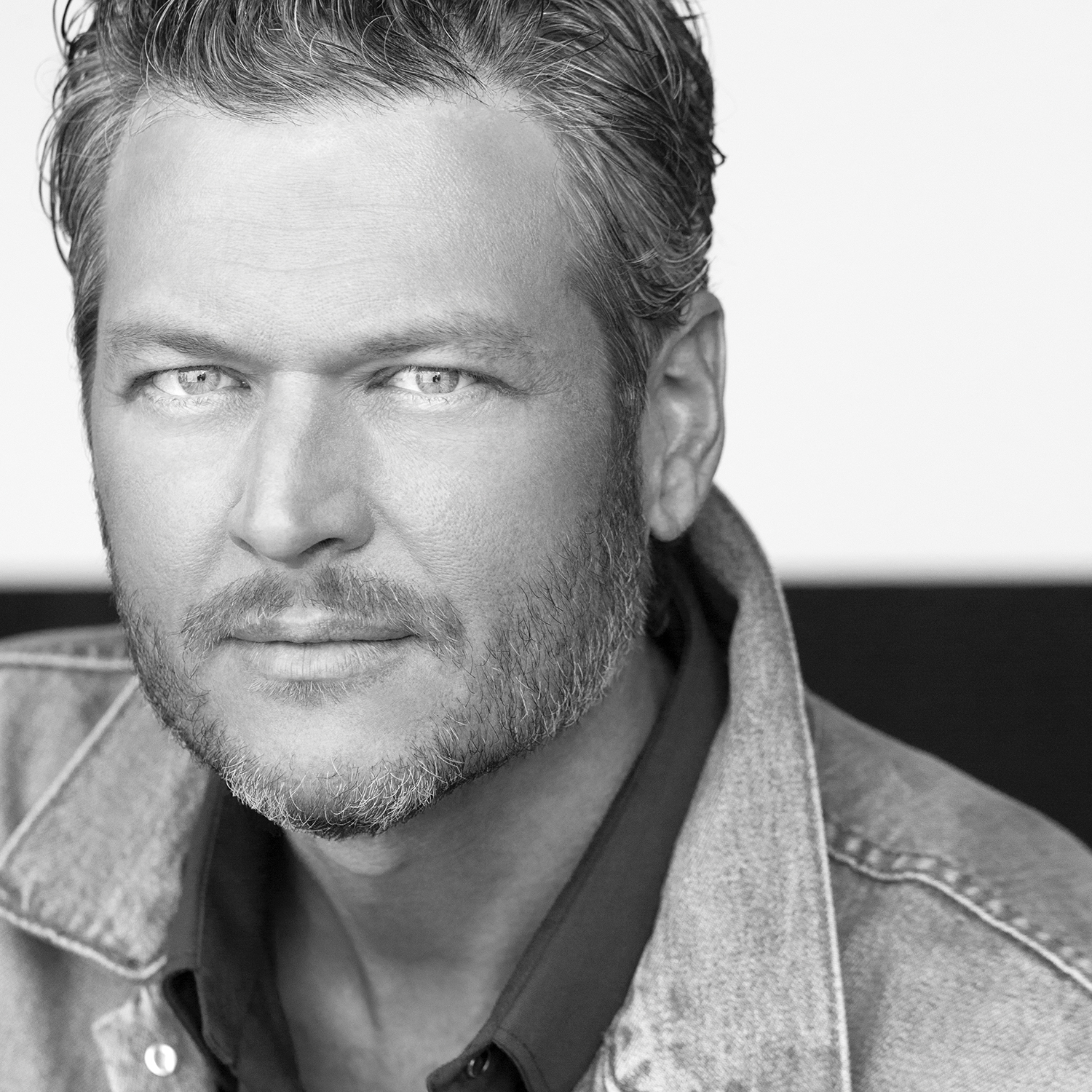 BLAKE SHELTON ADDS VOICE TEAM MEMBER AND CHAMPION SUNDANCE HEAD TO